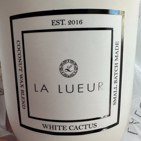 La Lueur candle, White Cactus, 8 oz, coconut wax blend, NEW in box - Picture 1 of 8